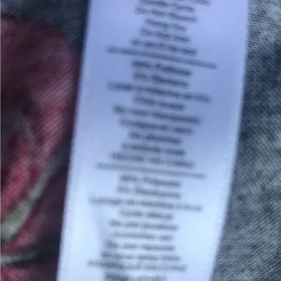 LULA ROE Black and Red Rose Plaid Long Sleeves Stretchy Fabric Long Size: 2XL - Picture 7 of 7